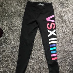 VS Sport long black leggings